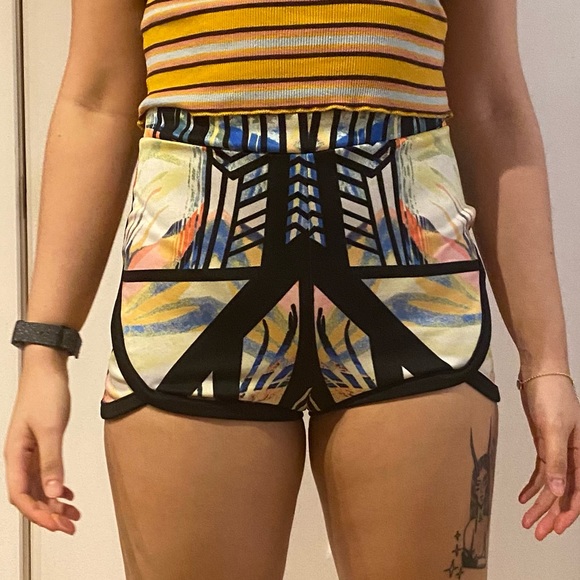 Material Girl High Rise Shorts - Picture 2 of 5